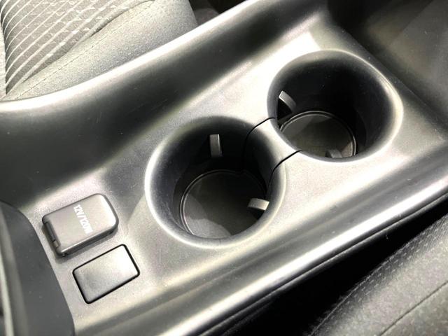 プリウス S 衝突軽減装置 ナビゲーション バックカメラ レーダークルーズコントロール オートハイビーム ETC シートリフター ステアリングスイッチ 革巻きステアリング LEDヘッドライト オートライト(60枚目)