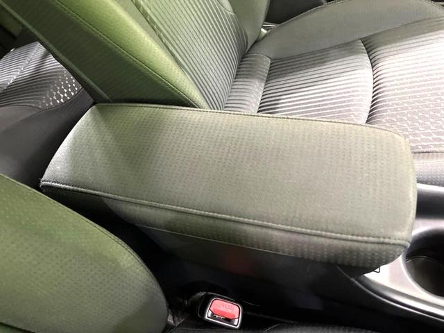 プリウス S 衝突軽減装置 ナビゲーション バックカメラ レーダークルーズコントロール オートハイビーム ETC シートリフター ステアリングスイッチ 革巻きステアリング LEDヘッドライト オートライト(62枚目)