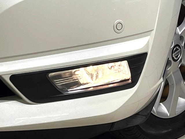 ノート e-パワー メダリスト 純正SDナビ 衝突被害軽減システム レーダークルーズ 禁煙車 ハーフレザーシート ドラレコ コーナーセンサー スマートキー LEDヘッド 車線逸脱警報 オートライト オートエアコン(46枚目)