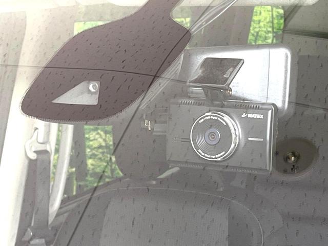 セレナ ハイウェイスター 禁煙車 純正9型ナビ 後席モニター 全周囲カメラ ハンズフリー両側電動スライドドア 衝突軽減装置 プロパイロット ドライブレコーダー ETC リアオートエアコン LEDヘッドライト(7枚目)