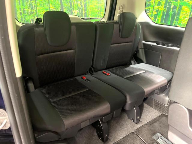 セレナ ハイウェイスター 禁煙車 純正9型ナビ 後席モニター 全周囲カメラ ハンズフリー両側電動スライドドア 衝突軽減装置 プロパイロット ドライブレコーダー ETC リアオートエアコン LEDヘッドライト(11枚目)