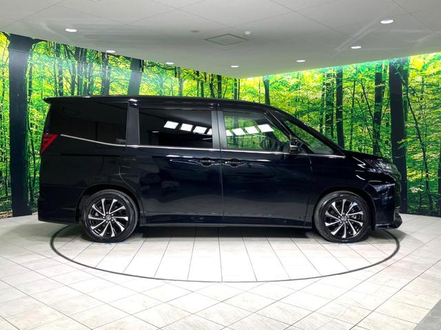 ノア S-Z 現行 後席モニター 純正10.5型ディスプレイオーディオ オットマン パワーバックドア 両側電動スライドドア レーダークルーズコントロール bluetooth フルセグ 前席&中列席シートヒーター(78枚目)