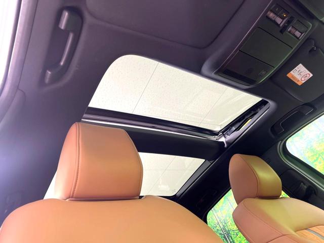 CX-60 XD-ハイブリッド プレミアムスポーツ サンルーフ 純正12.3ナビ 全周囲カメラ BOSEサウンド 衝突被害軽減システム レーダークルーズ 禁煙車 全席シートヒーター 前席シートエアコン ドラレコ コーナーセンサー スマートキー(3枚目)