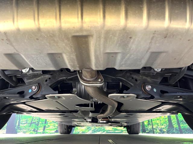 CX-60 XD-ハイブリッド プレミアムスポーツ サンルーフ 純正12.3ナビ 全周囲カメラ BOSEサウンド 衝突被害軽減システム レーダークルーズ 禁煙車 全席シートヒーター 前席シートエアコン ドラレコ コーナーセンサー スマートキー(19枚目)