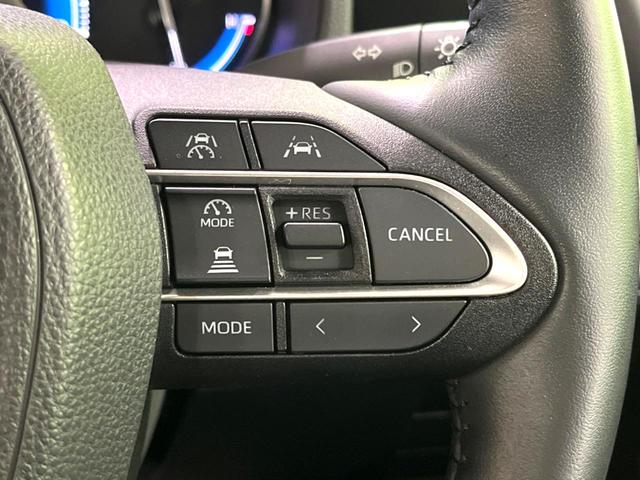 ヴォクシー ハイブリッドＳ－Ｚ　両側電動スライドドア　純正１０．５型ディスプレイオーディオ　バックカメラ　１００Ｖ電源　衝突被害軽減システム　禁煙車　ハーフレザーシート　コーナーセンサー　スマートキー　ＬＥＤヘッド　ＥＴＣ２．０（7枚目）