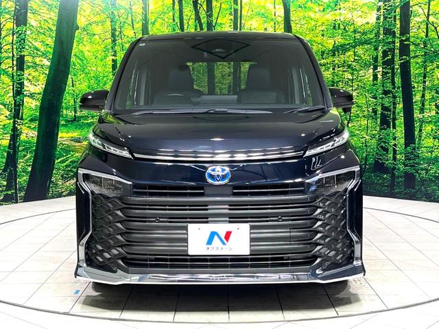 ヴォクシー ハイブリッドＳ－Ｚ　両側電動スライドドア　純正１０．５型ディスプレイオーディオ　バックカメラ　１００Ｖ電源　衝突被害軽減システム　禁煙車　ハーフレザーシート　コーナーセンサー　スマートキー　ＬＥＤヘッド　ＥＴＣ２．０（15枚目）