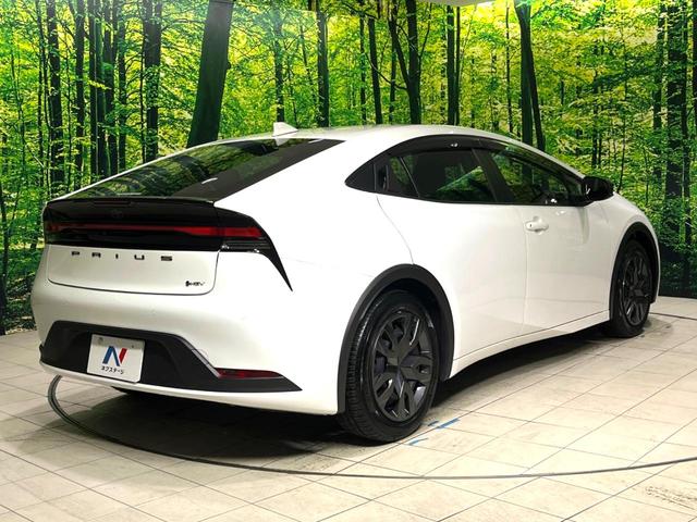 プリウス Ｘ　現行モデル　禁煙車　純正ディスプレイオーディオ　ブラインドスポットモニター　衝突軽減装置　ＡＣ１００Ｖ電源　ビルトインＥＴＣ　ドラレコ　純正革巻きステアリング　ステアリングスイッチ（18枚目）