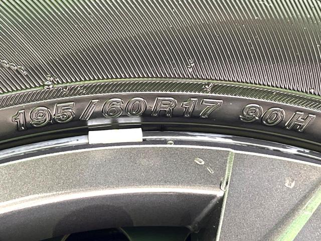 プリウス Ｘ　現行モデル　禁煙車　純正ディスプレイオーディオ　ブラインドスポットモニター　衝突軽減装置　ＡＣ１００Ｖ電源　ビルトインＥＴＣ　ドラレコ　純正革巻きステアリング　ステアリングスイッチ（28枚目）