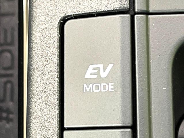 プリウス Ｘ　現行モデル　禁煙車　純正ディスプレイオーディオ　ブラインドスポットモニター　衝突軽減装置　ＡＣ１００Ｖ電源　ビルトインＥＴＣ　ドラレコ　純正革巻きステアリング　ステアリングスイッチ（50枚目）