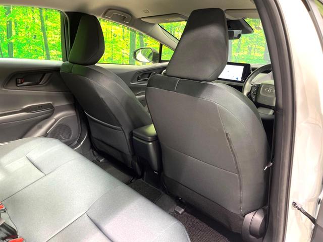 プリウス Ｘ　現行モデル　禁煙車　純正ディスプレイオーディオ　ブラインドスポットモニター　衝突軽減装置　ＡＣ１００Ｖ電源　ビルトインＥＴＣ　ドラレコ　純正革巻きステアリング　ステアリングスイッチ（62枚目）