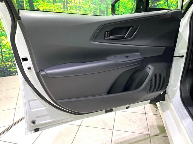 プリウス Ｘ　現行モデル　禁煙車　純正ディスプレイオーディオ　ブラインドスポットモニター　衝突軽減装置　ＡＣ１００Ｖ電源　ビルトインＥＴＣ　ドラレコ　純正革巻きステアリング　ステアリングスイッチ（63枚目）