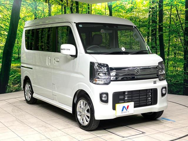 高透明度のガラス皮膜で撥水はもちろん、上質なツヤ・光沢を実現。紫外線や酸性雨から大切な愛車を保護し、色あせ・劣化を防止。「弾スプラッシュコート」、「弾プリミッサコート」からお選びいただけます。