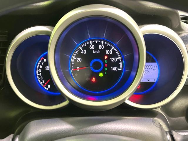 Ｎ－ＢＯＸカスタム Ｇ・Ｌパッケージ　衝突軽減　電動スライドドア　ＳＤナビ　バックカメラ　ｂｌｕｅｔｏｏｔｈ　フルセグ　ＥＴＣ　ＨＩＤヘッド　オートエアコン　オートライト　スマートキー　電動格納ミラー　バニティミラー　シガーソケット（26枚目）