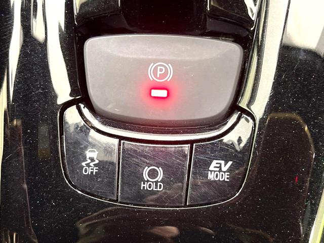 Ｃ－ＨＲ Ｇ　バックカメラ　衝突被害軽減システム　レーダークルーズ　禁煙車　ハーフレザーシート　コーナーセンサー　スマートキー　ＬＥＤヘッド　ビルトインＥＴＣ　純正１８インチアルミ　オートハイビーム　オートライト（27枚目）