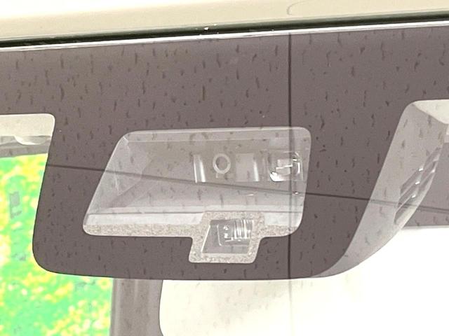 ジムニー ＸＣ　４ＷＤ　衝突被害軽減システム　コーナーセンサー　スマートキー　ＬＥＤヘッド　クルコン　純正１６インチアルミ　オートハイビーム　オートライト　オートエアコン　Ｂｌｕｅｔｏｏｔｈ　ＣＤ　ＤＶＤ再生（3枚目）