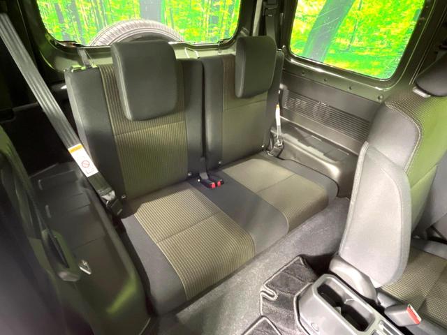 ジムニー ＸＣ　４ＷＤ　衝突被害軽減システム　コーナーセンサー　スマートキー　ＬＥＤヘッド　クルコン　純正１６インチアルミ　オートハイビーム　オートライト　オートエアコン　Ｂｌｕｅｔｏｏｔｈ　ＣＤ　ＤＶＤ再生（9枚目）