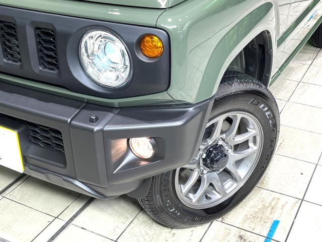 ジムニー ＸＣ　４ＷＤ　衝突被害軽減システム　コーナーセンサー　スマートキー　ＬＥＤヘッド　クルコン　純正１６インチアルミ　オートハイビーム　オートライト　オートエアコン　Ｂｌｕｅｔｏｏｔｈ　ＣＤ　ＤＶＤ再生（12枚目）