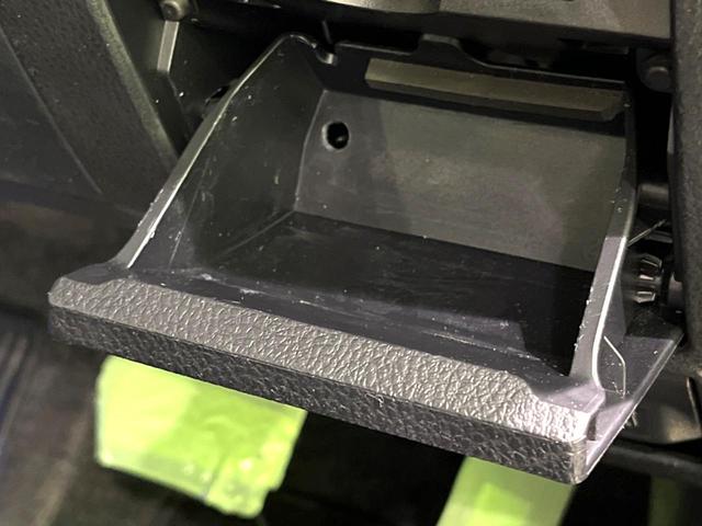 ヴォクシー ＺＳ　煌　両側電動スライドドア　後席モニター　ＡＬＰＩＮＥ製１０型ナビ　バックカメラ　衝突軽減　禁煙車　ドライブレコーダー　ビルトインＥＴＣ　クルコン　純正１６インチアルミ　デュアルエアコン　Ｂｌｕｅｔｏｏｔｈ（58枚目）