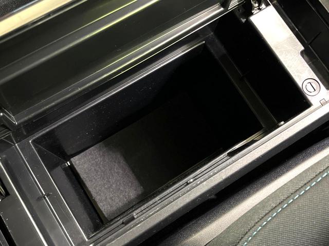 ヴォクシー ＺＳ　煌　両側電動スライドドア　後席モニター　ＡＬＰＩＮＥ製１０型ナビ　バックカメラ　衝突軽減　禁煙車　ドライブレコーダー　ビルトインＥＴＣ　クルコン　純正１６インチアルミ　デュアルエアコン　Ｂｌｕｅｔｏｏｔｈ（61枚目）