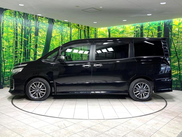 ヴォクシー ＺＳ　煌　両側電動スライドドア　後席モニター　ＡＬＰＩＮＥ製１０型ナビ　バックカメラ　衝突軽減　禁煙車　ドライブレコーダー　ビルトインＥＴＣ　クルコン　純正１６インチアルミ　デュアルエアコン　Ｂｌｕｅｔｏｏｔｈ（73枚目）