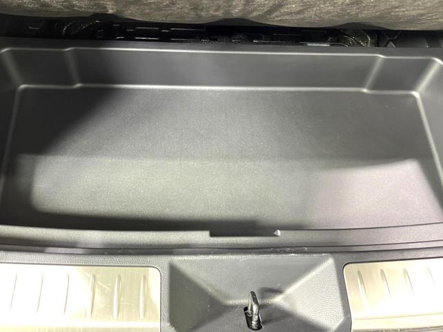 ハリアー Ｚ　全周囲カメラ　ＪＢＬサウンド　衝突被害軽減システム　レーダークルーズ　禁煙車　ハーフレザーシート　パワーシート　ドラレコ　コーナーセンサー　スマートキー　ＬＥＤヘッド　ＥＴＣ２．０（41枚目）