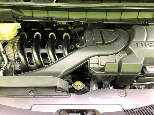 セレナ ハイウェイスターＶ　禁煙車　純正１２．３型ナビ　全周囲カメラ　両側ハンズフリーパワースライドドア　プロパイロット　ブラック２トーンルーフ　ＥＴＣ　レーンキープアシスト　オートハイビーム　リアオートエアコン　オートライト（19枚目）