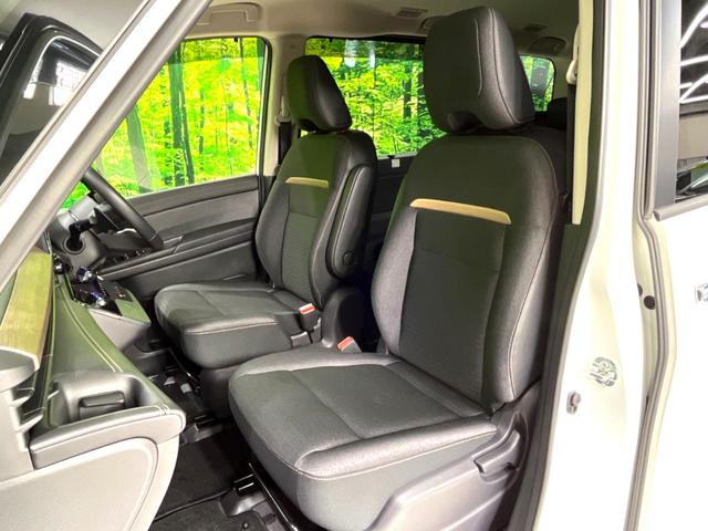 セレナ ハイウェイスターＶ　禁煙車　純正１２．３型ナビ　全周囲カメラ　両側ハンズフリーパワースライドドア　プロパイロット　ブラック２トーンルーフ　ＥＴＣ　レーンキープアシスト　オートハイビーム　リアオートエアコン　オートライト（51枚目）