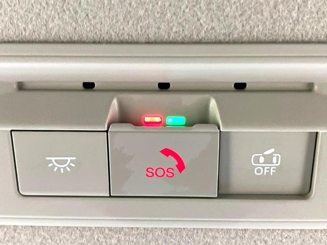 セレナ ハイウェイスターＶ　禁煙車　純正１２．３型ナビ　全周囲カメラ　両側ハンズフリーパワースライドドア　プロパイロット　ブラック２トーンルーフ　ＥＴＣ　レーンキープアシスト　オートハイビーム　リアオートエアコン　オートライト（61枚目）