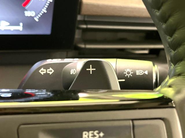 セレナ ハイウェイスターＶ　禁煙車　純正１２．３型ナビ　全周囲カメラ　両側ハンズフリーパワースライドドア　プロパイロット　ブラック２トーンルーフ　ＥＴＣ　レーンキープアシスト　オートハイビーム　リアオートエアコン　オートライト（64枚目）