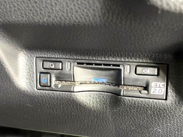 シエンタ Ｚ　純正９インチＤＡ　両側電動スライドドア　全周囲カメラ　衝突被害軽減システム　レーダークルーズ　コーナーセンサー　ＬＥＤヘッド　ＥＴＣ２．０　オートハイビーム　車線逸脱警報　オートライト　オートエアコン（7枚目）