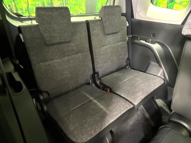 シエンタ Ｚ　純正９インチＤＡ　両側電動スライドドア　全周囲カメラ　衝突被害軽減システム　レーダークルーズ　コーナーセンサー　ＬＥＤヘッド　ＥＴＣ２．０　オートハイビーム　車線逸脱警報　オートライト　オートエアコン（10枚目）