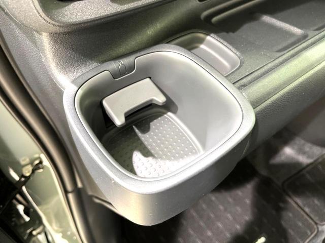 シエンタ Ｚ　純正９インチＤＡ　両側電動スライドドア　全周囲カメラ　衝突被害軽減システム　レーダークルーズ　コーナーセンサー　ＬＥＤヘッド　ＥＴＣ２．０　オートハイビーム　車線逸脱警報　オートライト　オートエアコン（26枚目）