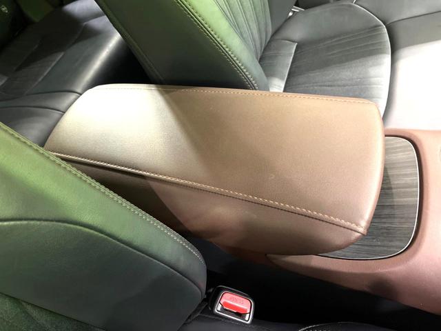 ハリアー Ｚ　純正１０インチＤＡ　全周囲カメラ　衝突被害軽減システム　レーダークルーズ　レザーシート　パワーシート　ドライブレコーダー　コーナーセンサー　ＬＥＤヘッド　ＥＴＣ２．０　オートハイビーム　車線逸脱警報（50枚目）