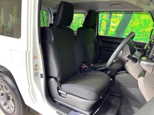 ジムニー ＸＣ　禁煙車　アルパイン製ナビ　衝突軽減装置　ドライブレコーダー　シートヒーター　ＵＳＢポート　クルーズコントロール　背面タイヤカバー　フォグランプ　ダウンヒルアシスト　ドラミラーヒーター　オートライト（9枚目）