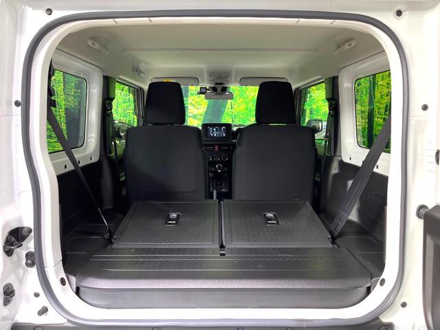 ジムニー ＸＣ　禁煙車　アルパイン製ナビ　衝突軽減装置　ドライブレコーダー　シートヒーター　ＵＳＢポート　クルーズコントロール　背面タイヤカバー　フォグランプ　ダウンヒルアシスト　ドラミラーヒーター　オートライト（10枚目）