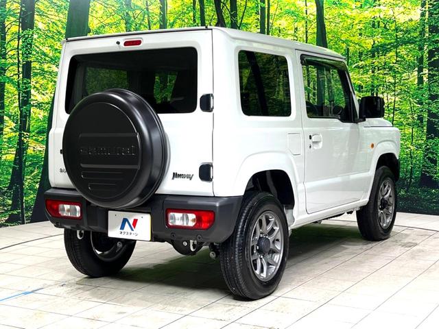 ジムニー ＸＣ　禁煙車　アルパイン製ナビ　衝突軽減装置　ドライブレコーダー　シートヒーター　ＵＳＢポート　クルーズコントロール　背面タイヤカバー　フォグランプ　ダウンヒルアシスト　ドラミラーヒーター　オートライト（17枚目）