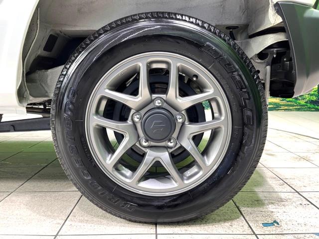 ジムニー ＸＣ　禁煙車　アルパイン製ナビ　衝突軽減装置　ドライブレコーダー　シートヒーター　ＵＳＢポート　クルーズコントロール　背面タイヤカバー　フォグランプ　ダウンヒルアシスト　ドラミラーヒーター　オートライト（29枚目）