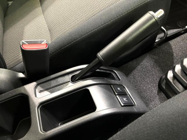 ジムニー ＸＣ　禁煙車　アルパイン製ナビ　衝突軽減装置　ドライブレコーダー　シートヒーター　ＵＳＢポート　クルーズコントロール　背面タイヤカバー　フォグランプ　ダウンヒルアシスト　ドラミラーヒーター　オートライト（54枚目）