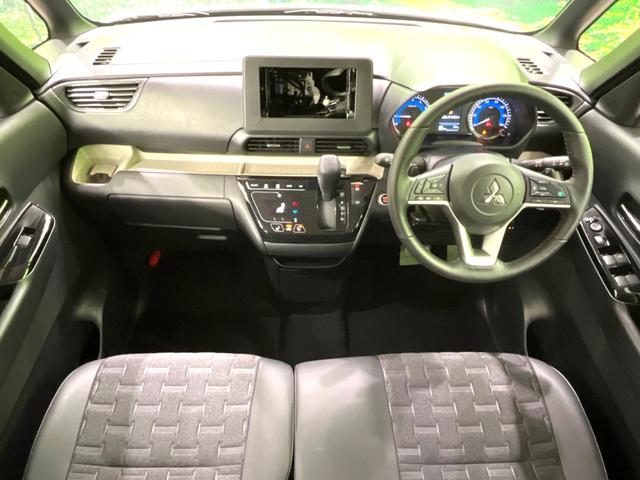 デリカミニ Ｔ　プレミアム　届出済未使用車　両側電動ドア　全周囲カメラ　衝突軽減　ハーフレザーシート　コーナーセンサー　スマートキー　ＬＥＤヘッド　純正１５インチアルミ　車線逸脱警報　オートライト　オートエアコン（2枚目）