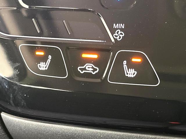 デリカミニ Ｔ　プレミアム　届出済未使用車　両側電動ドア　全周囲カメラ　衝突軽減　ハーフレザーシート　コーナーセンサー　スマートキー　ＬＥＤヘッド　純正１５インチアルミ　車線逸脱警報　オートライト　オートエアコン（5枚目）