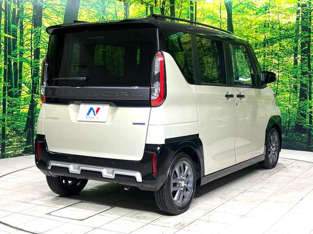 デリカミニ Ｔ　プレミアム　届出済未使用車　両側電動ドア　全周囲カメラ　衝突軽減　ハーフレザーシート　コーナーセンサー　スマートキー　ＬＥＤヘッド　純正１５インチアルミ　車線逸脱警報　オートライト　オートエアコン（17枚目）