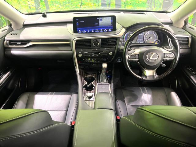 RX RX450hL 4WD 7人乗り パノラマルーフ 後席モニター 純正14型ディスプレイオーディオ 全周囲カメラ 衝突軽減 レーダークルーズ 禁煙車 レザーシート 前席シートエアコン コーナーセンサー LEDヘッド(2枚目)