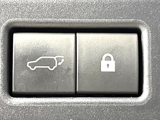 RX RX450hL 4WD 7人乗り パノラマルーフ 後席モニター 純正14型ディスプレイオーディオ 全周囲カメラ 衝突軽減 レーダークルーズ 禁煙車 レザーシート 前席シートエアコン コーナーセンサー LEDヘッド(7枚目)