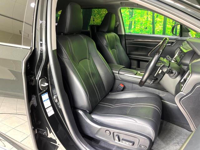 RX RX450hL 4WD 7人乗り パノラマルーフ 後席モニター 純正14型ディスプレイオーディオ 全周囲カメラ 衝突軽減 レーダークルーズ 禁煙車 レザーシート 前席シートエアコン コーナーセンサー LEDヘッド(8枚目)