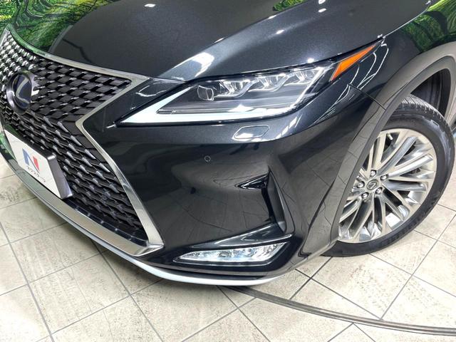 RX RX450hL 4WD 7人乗り パノラマルーフ 後席モニター 純正14型ディスプレイオーディオ 全周囲カメラ 衝突軽減 レーダークルーズ 禁煙車 レザーシート 前席シートエアコン コーナーセンサー LEDヘッド(13枚目)