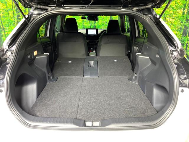 ヤリスクロス Ｚ　純正８型ディスプレイオーディオ　全周囲カメラ　衝突軽減　禁煙車　レーダークルーズ　ドラレコ　ＥＴＣ　ブラインドスポットモニター　ＬＥＤヘッドライト　オートライト　前席シートヒーター（58枚目）