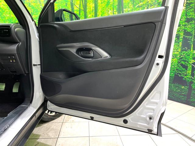 ヤリスクロス Ｚ　純正８型ディスプレイオーディオ　全周囲カメラ　衝突軽減　禁煙車　レーダークルーズ　ドラレコ　ＥＴＣ　ブラインドスポットモニター　ＬＥＤヘッドライト　オートライト　前席シートヒーター（59枚目）