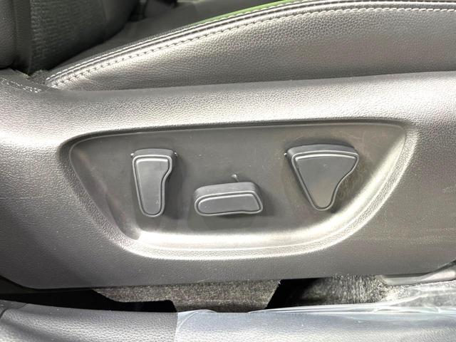 ヤリスクロス Ｚ　純正８型ディスプレイオーディオ　全周囲カメラ　衝突軽減　禁煙車　レーダークルーズ　ドラレコ　ＥＴＣ　ブラインドスポットモニター　ＬＥＤヘッドライト　オートライト　前席シートヒーター（64枚目）