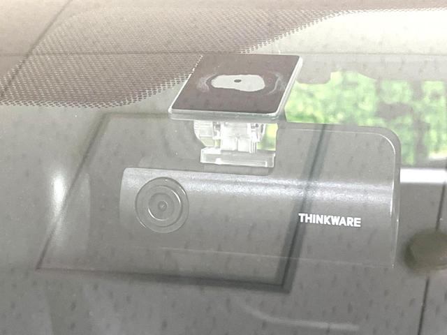 ヤリスクロス Ｘ　ＳＤナビ　バックカメラ　衝突被害軽減システム　レーダークルーズ　禁煙車　ドラレコ　コーナーセンサー　スマートキー　ＥＴＣ　オートハイビーム　車線逸脱警報　オートライト　Ｂｌｕｅｔｏｏｔｈ　フルセグ（7枚目）