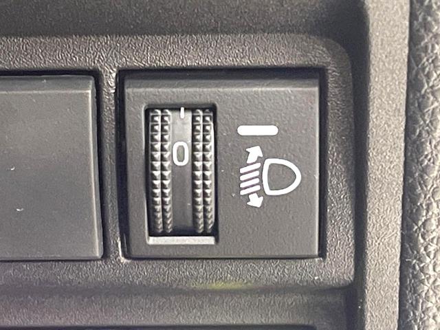 ヤリスクロス Ｘ　ＳＤナビ　バックカメラ　衝突被害軽減システム　レーダークルーズ　禁煙車　ドラレコ　コーナーセンサー　スマートキー　ＥＴＣ　オートハイビーム　車線逸脱警報　オートライト　Ｂｌｕｅｔｏｏｔｈ　フルセグ（33枚目）